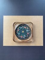 Çiçekli kare mumluk